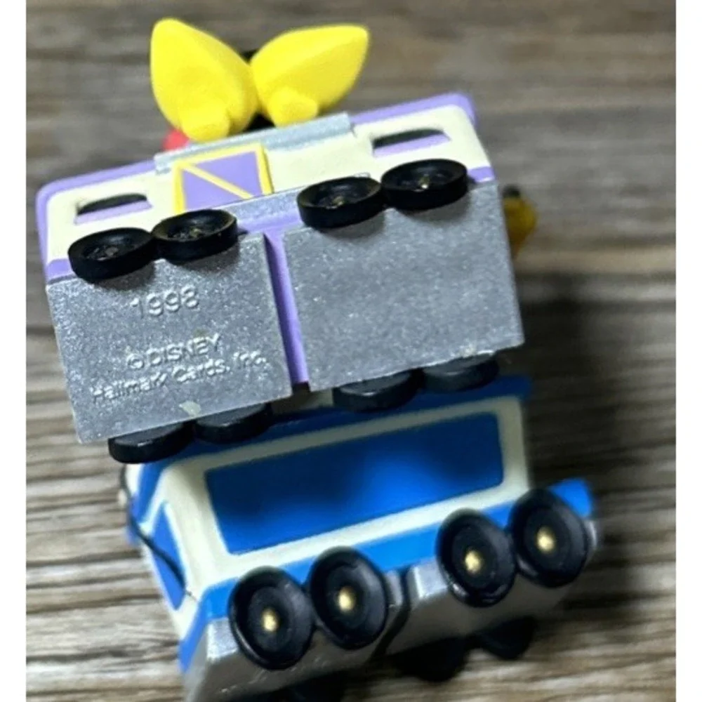 Disney 1998 Hallmark Miniature Partial Train Set Mickey‎ Minnie Mouse Pluto